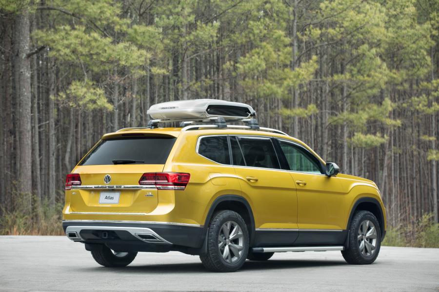  Volkswagen Atlas Weekend Edition Concept 2017 года  (фото 3 из 13)
